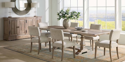 Harvest Dining Table with Extendable Leaves